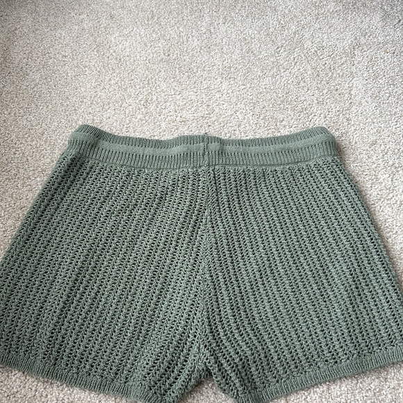 New Rag and Bone Riley shorts - Picture 4 of 12